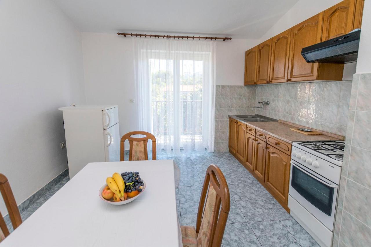 Apartments Matejka Primosten Ngoại thất bức ảnh