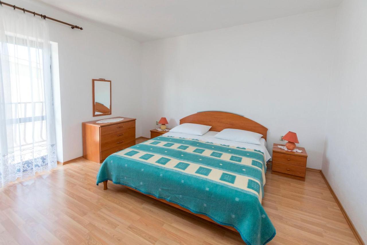 Apartments Matejka Primosten Ngoại thất bức ảnh