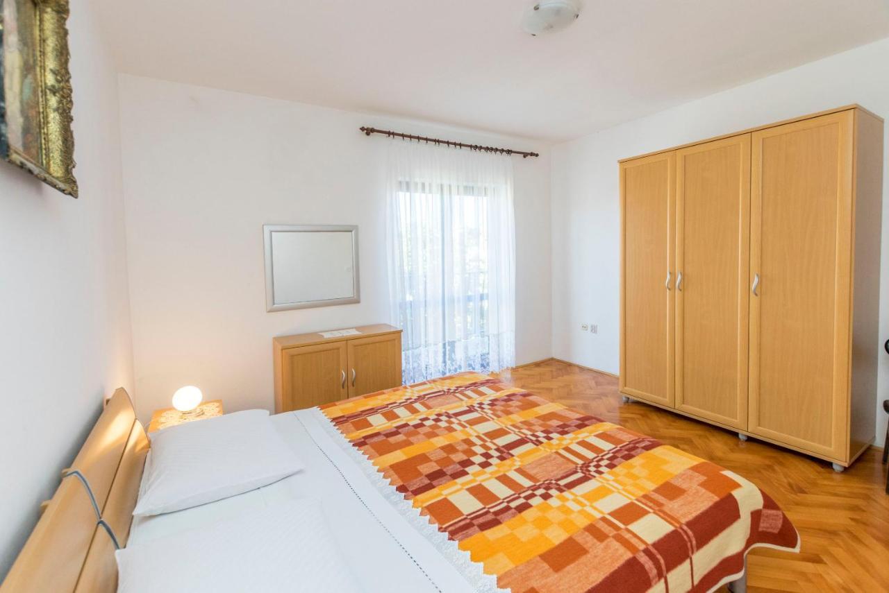 Apartments Matejka Primosten Ngoại thất bức ảnh