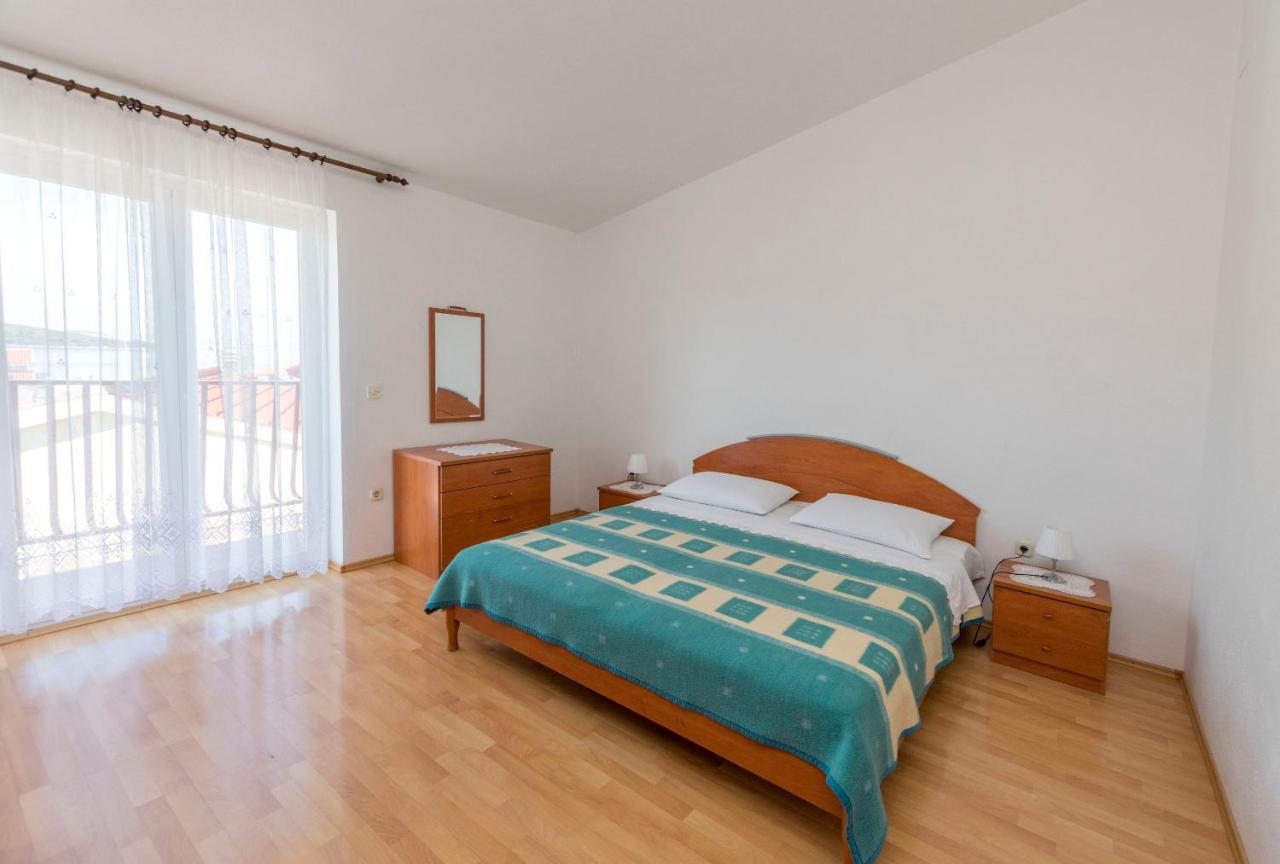 Apartments Matejka Primosten Ngoại thất bức ảnh