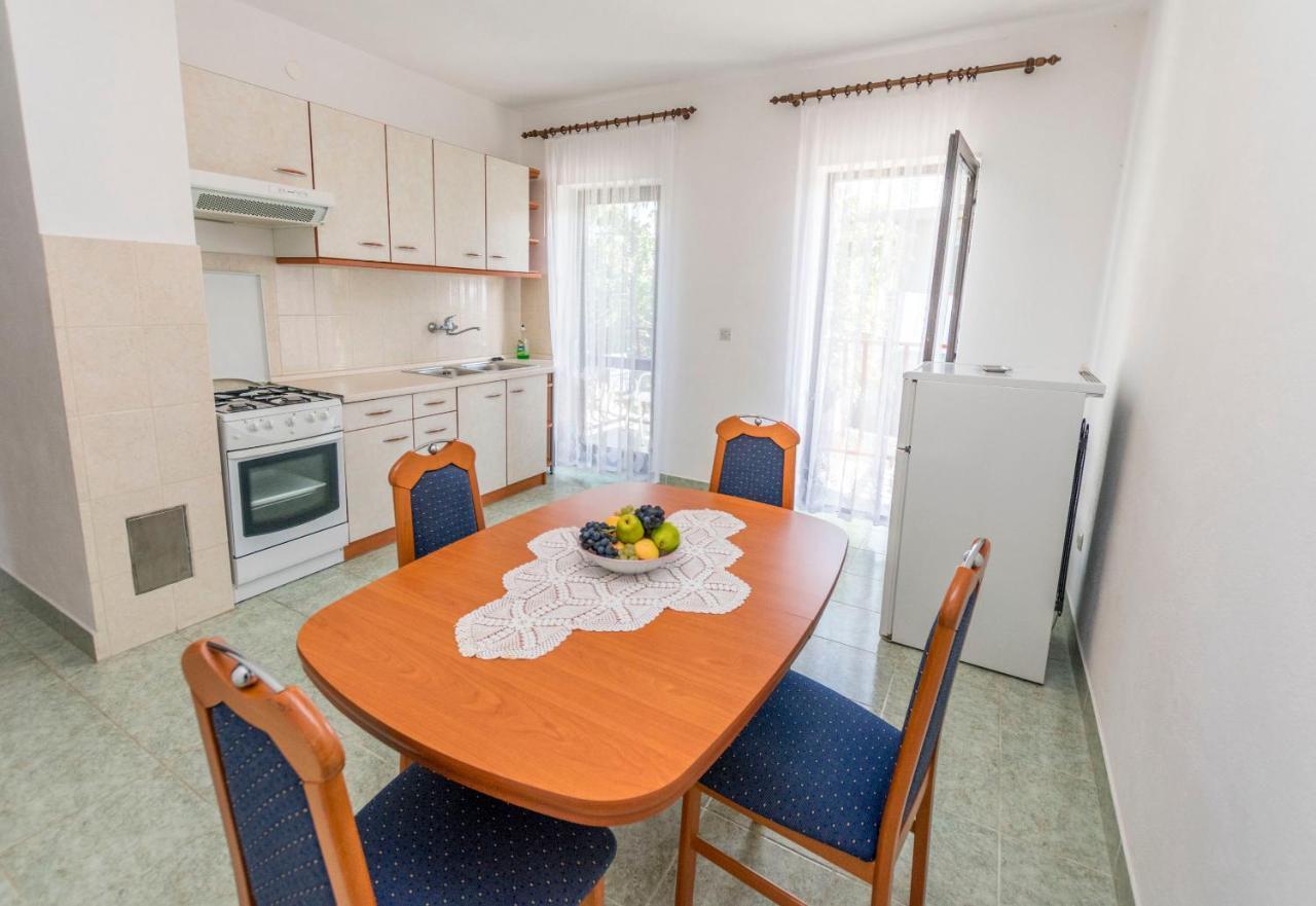 Apartments Matejka Primosten Ngoại thất bức ảnh